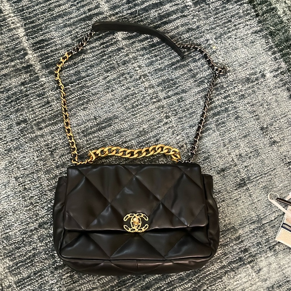 Quilted Crossbody Bag